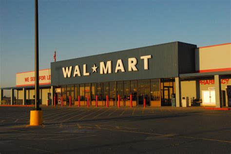 Walmart austin texas - The hourly wage range for this position is $14.00 to $26.00. The actual hourly rate will equal or exceed the required minimum wage applicable to the job location. Additional Compensation Includes ...
